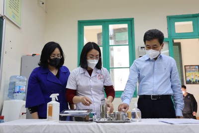 Quận Hoàn Kiếm bắt đầu triển khai tiêm vaccine cho hơn 16.000 trẻ 5-11 tuổi 