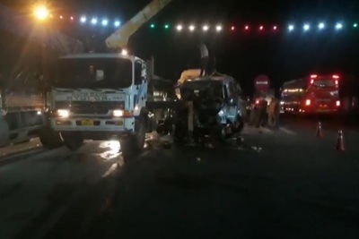 Quảng Ngãi: Tai nạn liên hoàn trên Quốc lộ 1, 9 người thương vong