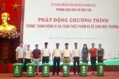 Huyện Thanh Oai: 100% học sinh được đáp ứng nước uống, suất ăn an toàn