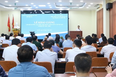 Hà Nội: Gần 300 đại biểu HĐND cấp huyện tham gia bồi dưỡng kỹ năng
