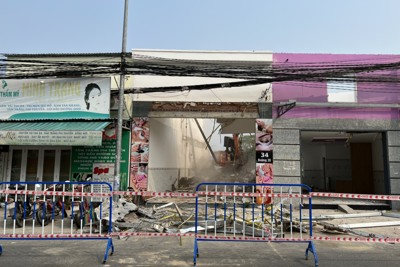  Cưỡng chế công trình không có giấy phép xây dựng tại phường Phước Long