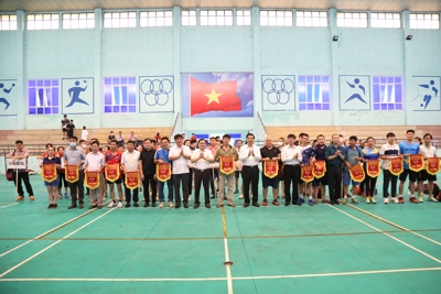 Khai mạc giải cầu lông huyện Thường Tín chào đón SEA Games 31