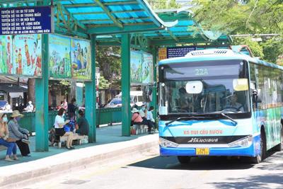 Hà Nội hỗ trợ đi lại bằng xe buýt cho người có thẻ SEA Games 31