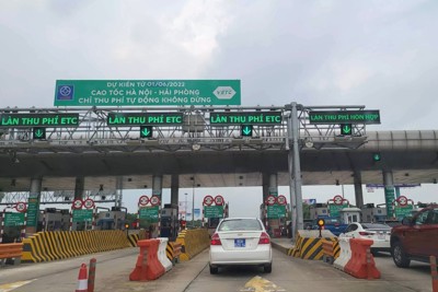 Phạt xe không đủ điều kiện lưu thông trên cao tốc Hà Nội - Hải Phòng