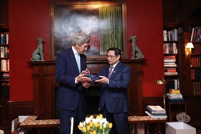 Đặc phái viên John Kerry ấn tượng cách Việt Nam tiếp cận chuyển đổi năng lượng