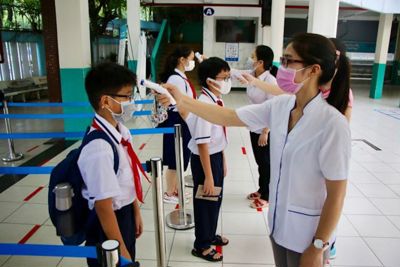 Hôm nay, TP Hồ Chí Minh chính thức dừng khai báo y tế trong trường học