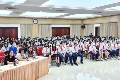 Học sinh quận Hoàn Kiếm thêm hiểu biết, tự tin với ''kết nối và sẻ chia''