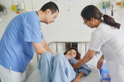 Hà Nội yêu cầu cơ sở y tế tăng cường điều trị sốt xuất huyết