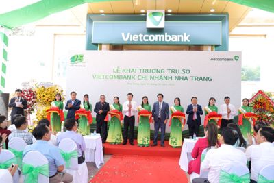 Vietcombank khánh thành trụ sở hoạt động mới tại Phú Thọ, Nha Trang