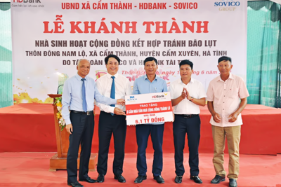 HDBank tặng 3 nhà cộng đồng tránh lũ trị giá 6,1 tỷ đồng cho Hà Tĩnh 