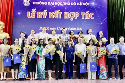 ĐH Thủ đô Hà Nội ký kết hợp tác tại Ngày hội giới thiệu việc làm