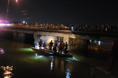 Quảng Ninh: Tìm thấy thi thể 2 cháu bé mất tích trên sông Lục Lầm