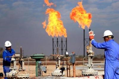 Thiếu hụt nguồn cung đẩy giá xăng dầu hôm nay tăng mạnh