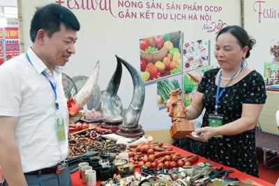 Chắp cánh cho sản phẩm nông sản, làng nghề, OCOP huyện Phú Xuyên