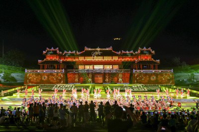 Thừa Thiên Huế “số hóa” thông tin với ứng dụng Hue-S tại Festival Huế 2022