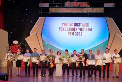 Tôn vinh 126 thương hiệu Vàng nông nghiệp Việt Nam năm 2022