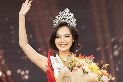 Cô gái Tày đăng quang Hoa hậu các dân tộc Việt Nam
