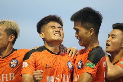 Vòng 8 V-League 2022: Bất ngờ tại sân Thiên Trường, SLNA mất ngồi đầu bảng
