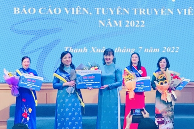 Thí sinh Vũ Thị Thanh Thúy đạt giải Nhất hội thi tuyên truyền viên giỏi