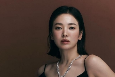 Song Hye Kyo lần đầu đóng vai "ác nữ"