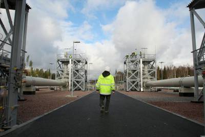 EC, Đức lên tiếng khi Nga giảm mạnh dòng chảy khí đốt qua Nord Stream 1