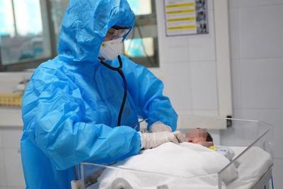 Tỷ lệ tử vong ở trẻ sơ sinh tại Việt Nam còn cao, chiếm tới 80%