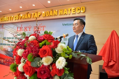 Vietcombank ký kết về việc cấp tín dụng cho Dự án khu bến cảng Lạch Huyện