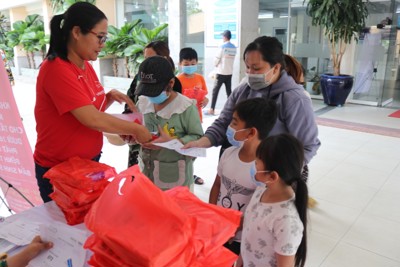 Viettel khám sàng lọc 1.000 trẻ bệnh tim bẩm sinh tỉnh Bình Dương
