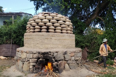 Trăn trở "giữ lửa" nghề gốm xưa