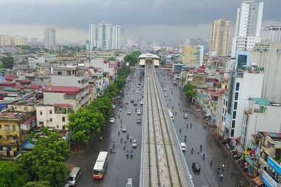 Thí điểm phân làn cứng đường Nguyễn Trãi: Sẽ chấm dứt cảnh giao thông hỗn loạn?