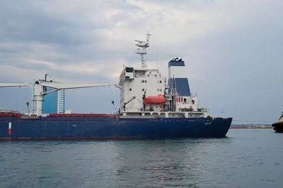 Chuyến tàu chở ngũ cốc đầu tiên của Ukraine rời cảng Odessa