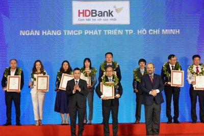 HDBank liên tiếp vào Top đầu ngân hàng TMCP uy tín