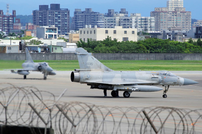 Mỹ nói Trung Quốc tập trận quanh Đài Loan là "vô trách nhiệm"