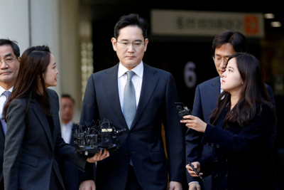 Vì sao “Thái tử” Samsung được Tổng thống Hàn Quốc ân xá? 