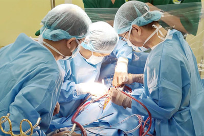 28.000 ống thuốc chống đông máu dùng trong mổ tim được nhập về Việt Nam