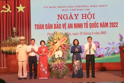 Lãnh đạo TP Hà Nội dự Ngày hội toàn dân BVANTQ tại phường Điện Biên