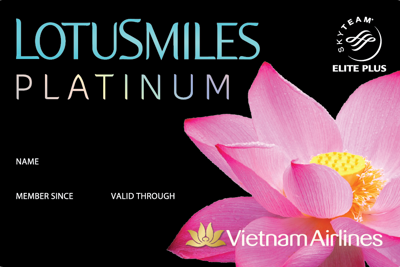 Vietcombank tung thưởng xế hộp, thẻ hội viên Bông Sen Vàng của Vietnam Airlines