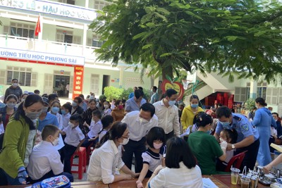 Khánh Hoà phản hồi thông tin học sinh phải học online nếu chưa tiêm vaccine Covid-19