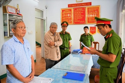 Quảng Nam: Bắt nguyên Giám đốc BQL đầu tư xây dựng huyện Nam Giang 