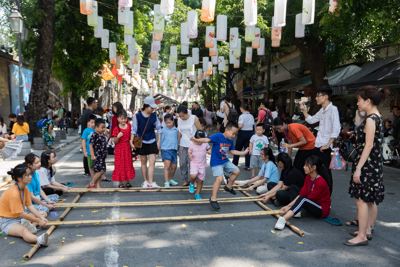 Nhiều hoạt động phong phú, hấp dẫn tại lễ hội Trung thu phố cổ 2022