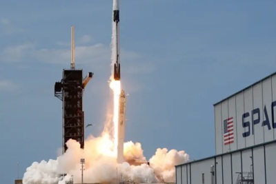 NASA đặt công ty của Elon Musk thêm 5 sứ mệnh phi hành gia 