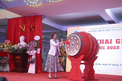 Tổng giám đốc UNESCO dự khai giảng ở ngôi trường 102 năm tuổi của Hà Nội