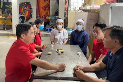 Hội Chữ thập đỏ TP thăm hỏi thân nhân nạn nhân vụ cháy ở Thanh Oai