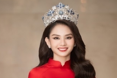 Sau một tháng đăng quang, Hoa hậu Mai Phương bán vương miện làm từ thiện