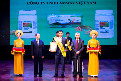Amway Việt Nam tiếp tục nhận giải thưởng "Sản phẩm Vàng vì sức khỏe cộng đồng"