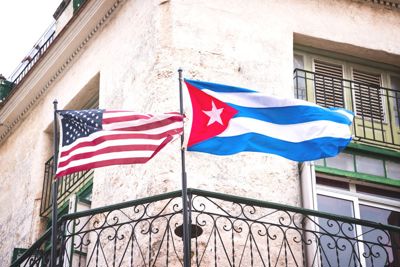 Mỹ khôi phục hoàn toàn việc cấp thị thực nhập cư cho người Cuba