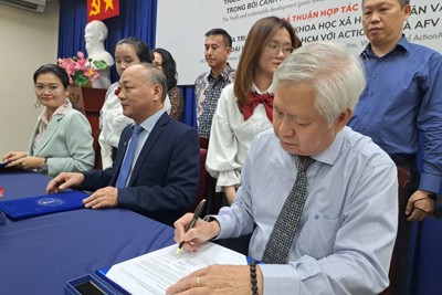 Trường Đại học KHXH&NV TP Hồ Chí Minh ký thỏa thuận hợp tác với Action Aid & AFV