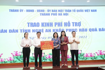 Phó Bí thư Thường trực Thành ủy: TP Hà Nội luôn hướng về Nghệ An