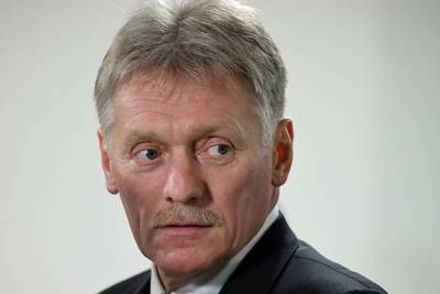 Điện Kremlin lên tiếng trước việc Tổng thống Zelensky cấm đàm phán với Nga