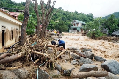Hà Nội ủng hộ tỉnh Nghệ An 3 tỷ đồng khắc phục hậu quả mưa lũ